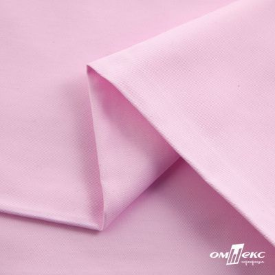 Ткань сорочечная Альто, 115 г/м2, 58% пэ,42% хл, окрашенный, шир.150 см, цв. 2-розовый (арт.101) - купить в Элисте. Цена 306.69 руб.